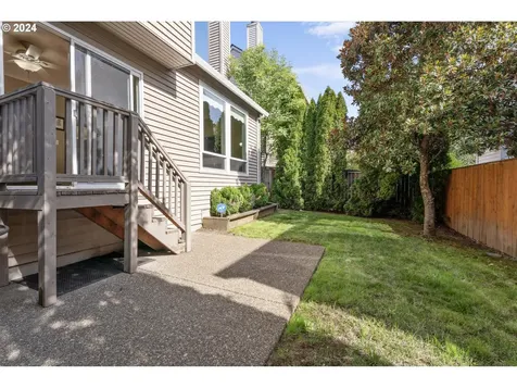 14586 NW Dawnwood Drive Portland OR 97229