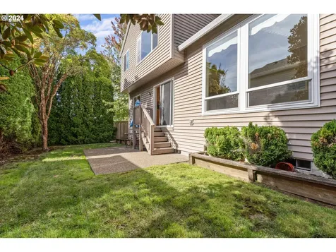 14586 NW Dawnwood Drive Portland OR 97229