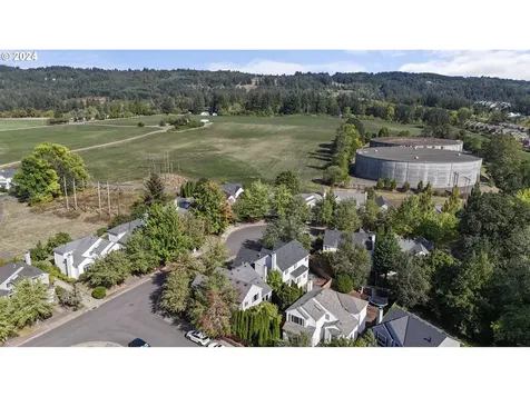 14586 NW Dawnwood Drive Portland OR 97229