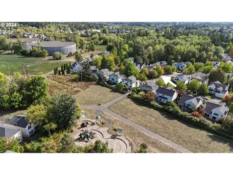 14586 NW Dawnwood Drive Portland OR 97229
