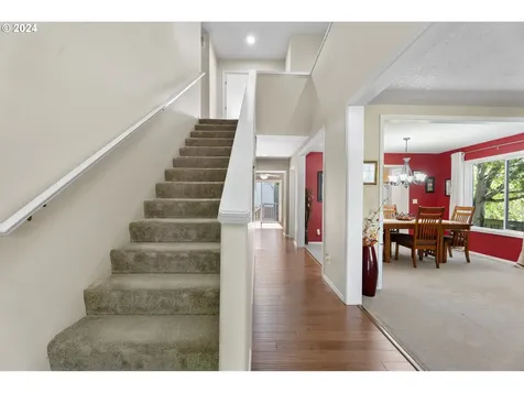 14586 NW Dawnwood Drive Portland OR 97229