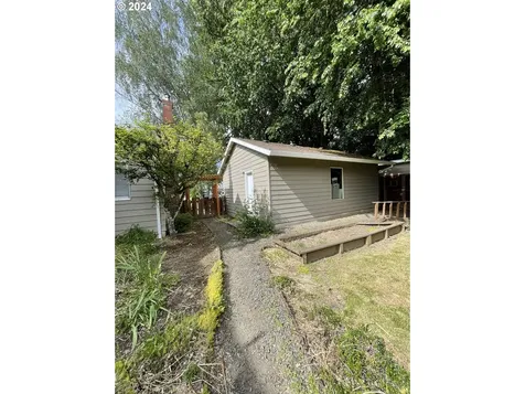 388 Nw Sherman Street Sheridan OR 97378