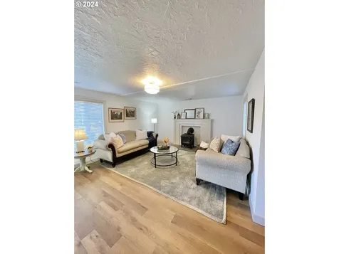 388 Nw Sherman Street Sheridan OR 97378