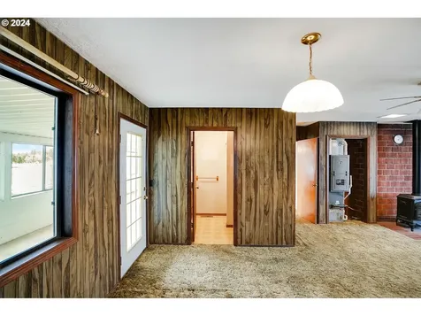 13885 Webb Lane Dallas OR 97338