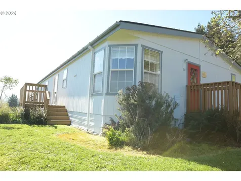 114 Nw Kimberly Court Roseburg OR 97471
