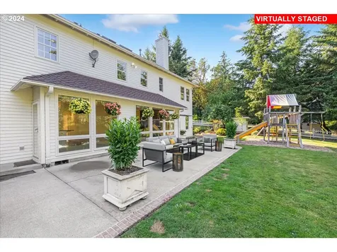 19177 Hill Top Road Lake Oswego OR 97034