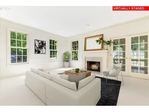 19177 Hill Top Road Lake Oswego OR 97034