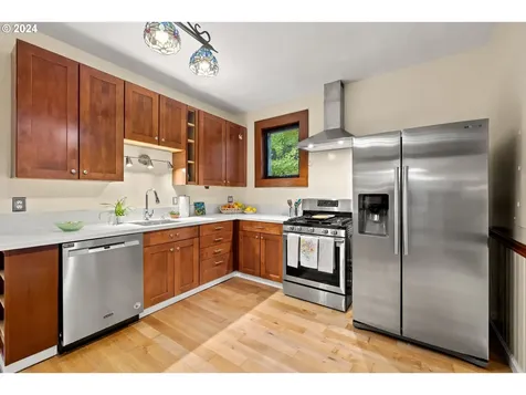 1417 SE 34th Avenue Portland OR 97214