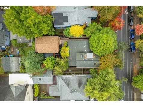 1417 SE 34th Avenue Portland OR 97214