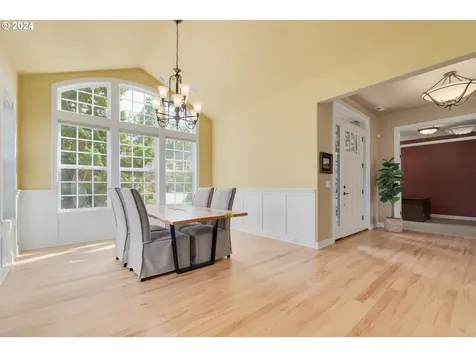 6164 Fernhill Loop Springfield OR 97478