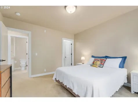 6164 Fernhill Loop Springfield OR 97478