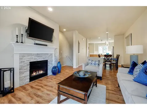 28510 SW Dundee Lane Wilsonville OR 97070