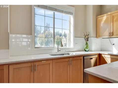 28510 SW Dundee Lane Wilsonville OR 97070