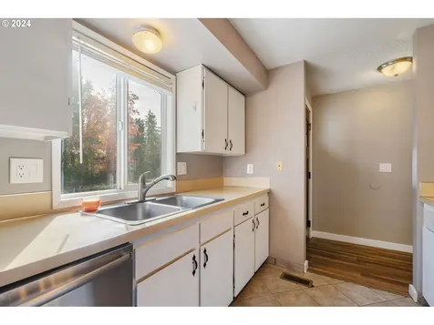 2139 SE Beaver Creek Lane Troutdale OR 97060