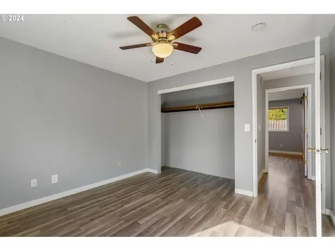 2139 SE Beaver Creek Lane Troutdale OR 97060