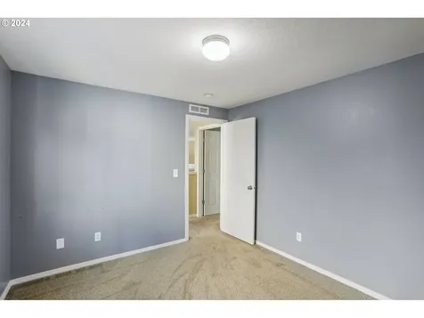 2726 NE 126th Avenue Vancouver WA 98684