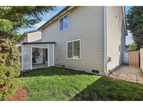 2726 NE 126th Avenue Vancouver WA 98684