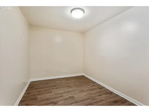 11785 Sw Queen Elizabeth Street Portland OR 97224