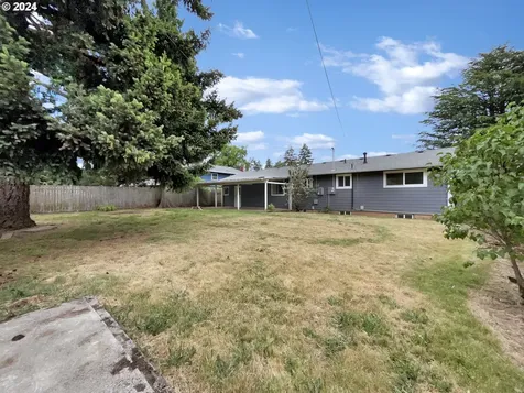 1619 Se 151st Avenue Portland OR 97233