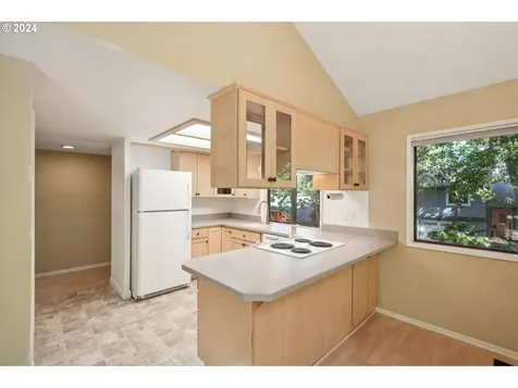 9914 SW Quail Post Road Portland OR 97219