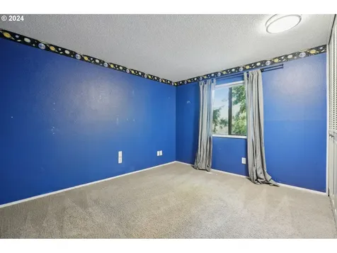 9914 SW Quail Post Road Portland OR 97219