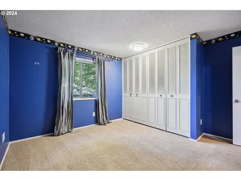 9914 SW Quail Post Road Portland OR 97219