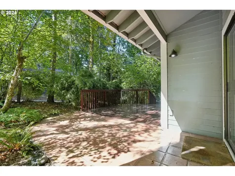 9914 SW Quail Post Road Portland OR 97219