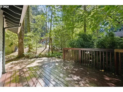 9914 SW Quail Post Road Portland OR 97219