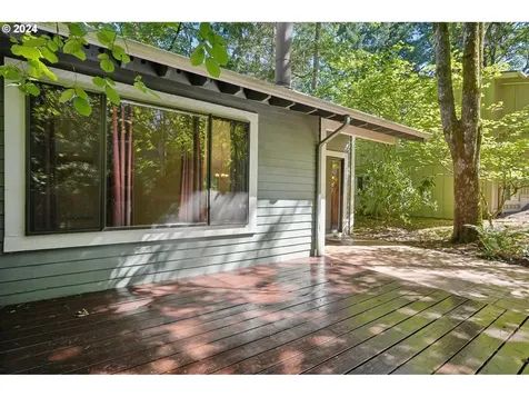 9914 SW Quail Post Road Portland OR 97219