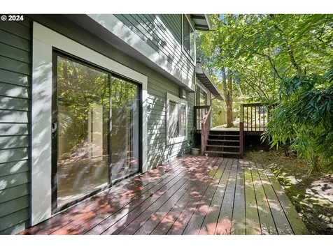 9914 SW Quail Post Road Portland OR 97219