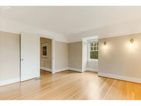 7536 Se 27th Avenue Portland OR 97202