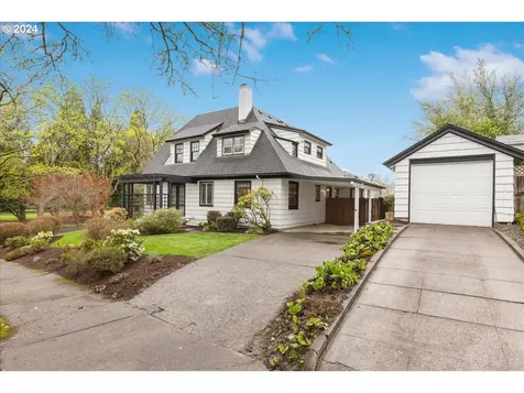 7536 Se 27th Avenue Portland OR 97202