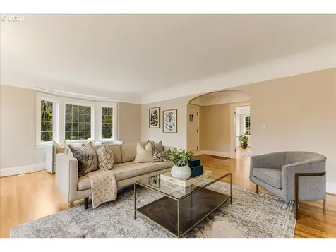 7536 Se 27th Avenue Portland OR 97202