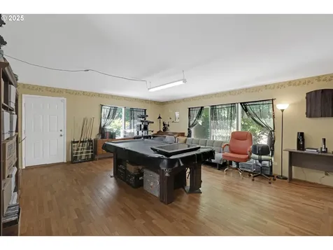 1157 NE Malheur Avenue Roseburg OR 97470