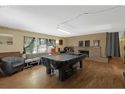 1157 NE Malheur Avenue Roseburg OR 97470