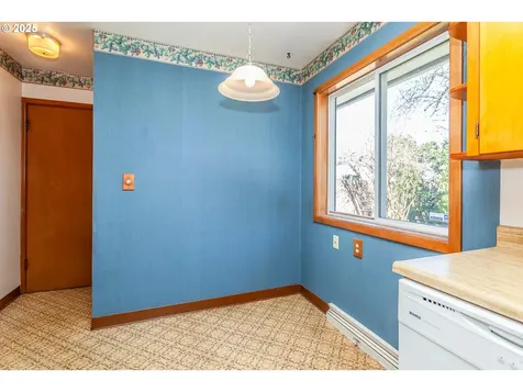 1814 NE 120th Avenue Portland OR 97220