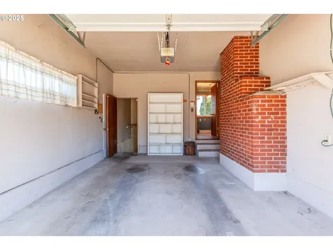 1814 NE 120th Avenue Portland OR 97220