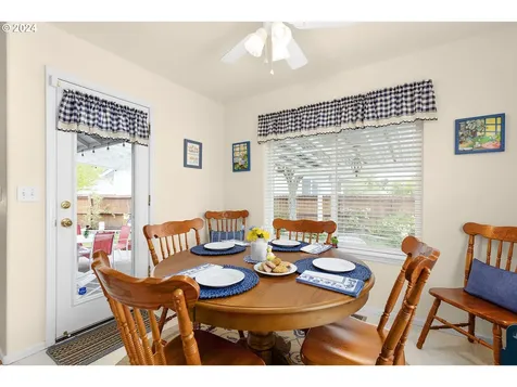 256 Cypress Street Sutherlin OR 97479