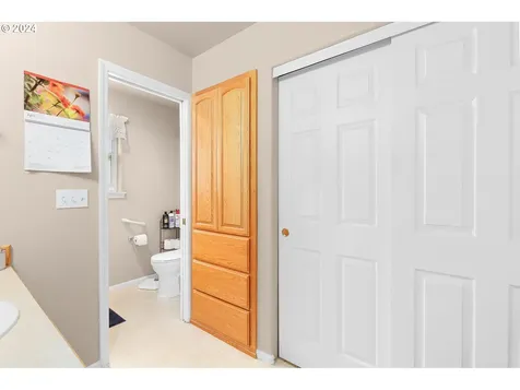 256 Cypress Street Sutherlin OR 97479