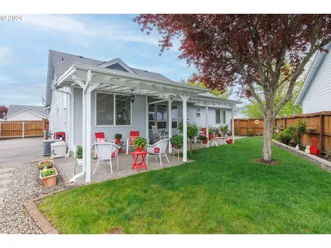 256 Cypress Street Sutherlin OR 97479