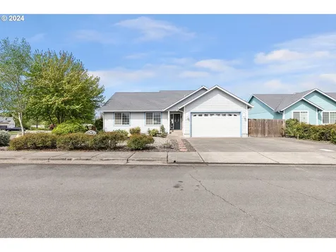 256 Cypress Street Sutherlin OR 97479