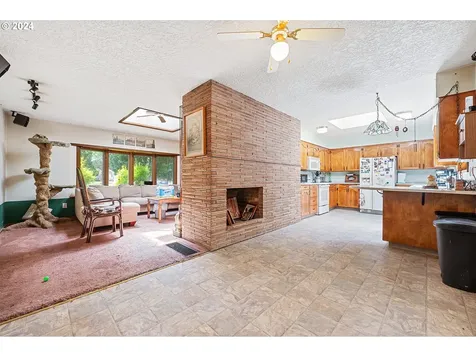 1412 Ne 115th Street Vancouver WA 98685