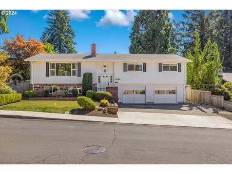 1862 Ne Lincoln Street Hillsboro OR 97124
