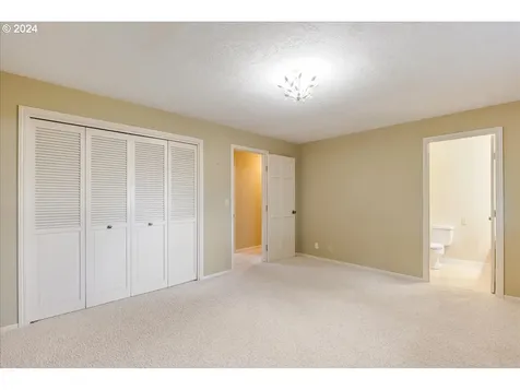 1862 Ne Lincoln Street Hillsboro OR 97124
