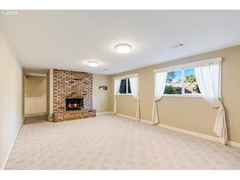 1862 Ne Lincoln Street Hillsboro OR 97124