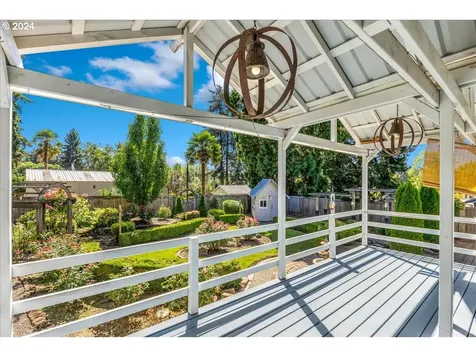 1862 Ne Lincoln Street Hillsboro OR 97124