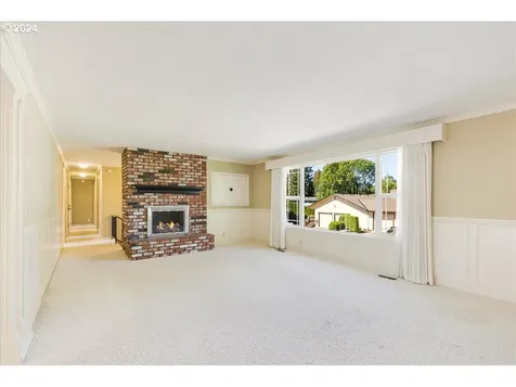 1862 Ne Lincoln Street Hillsboro OR 97124