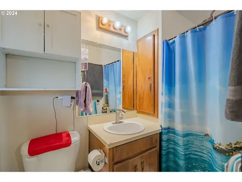 2404 NE 93rd Avenue Vancouver WA 98662