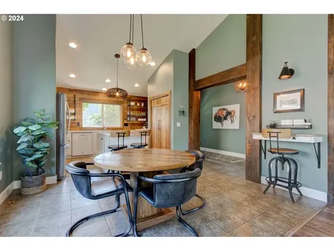 1701 Nw Woodland Drive Mcminnville OR 97128