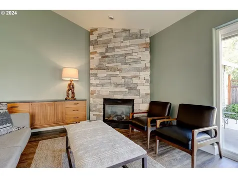 1701 Nw Woodland Drive Mcminnville OR 97128